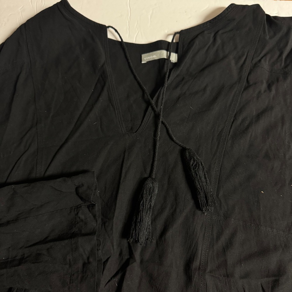 Vince Black Long Sleeve Tassel V Neck Top L/G Viscose‎ Wool Blend